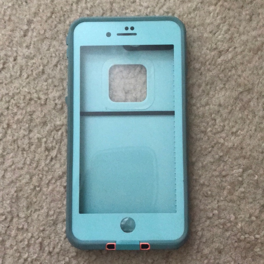 Life proof iPhone 7+ case